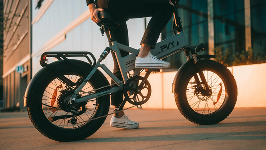 Unverzichtbare Sicherheitsausrüstung für Ihr E-Bike